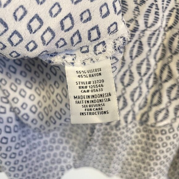 Habitat Clothes to Live In Geometric Button Down Top - Picture 14 of 15